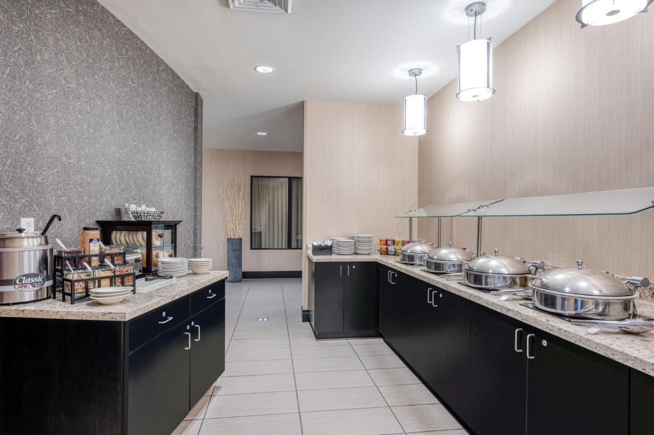 Holiday Inn - Terre Haute By Ihg Zewnętrze zdjęcie