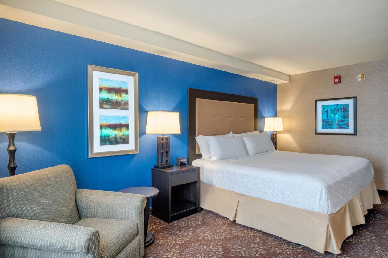 Holiday Inn - Terre Haute By Ihg Zewnętrze zdjęcie