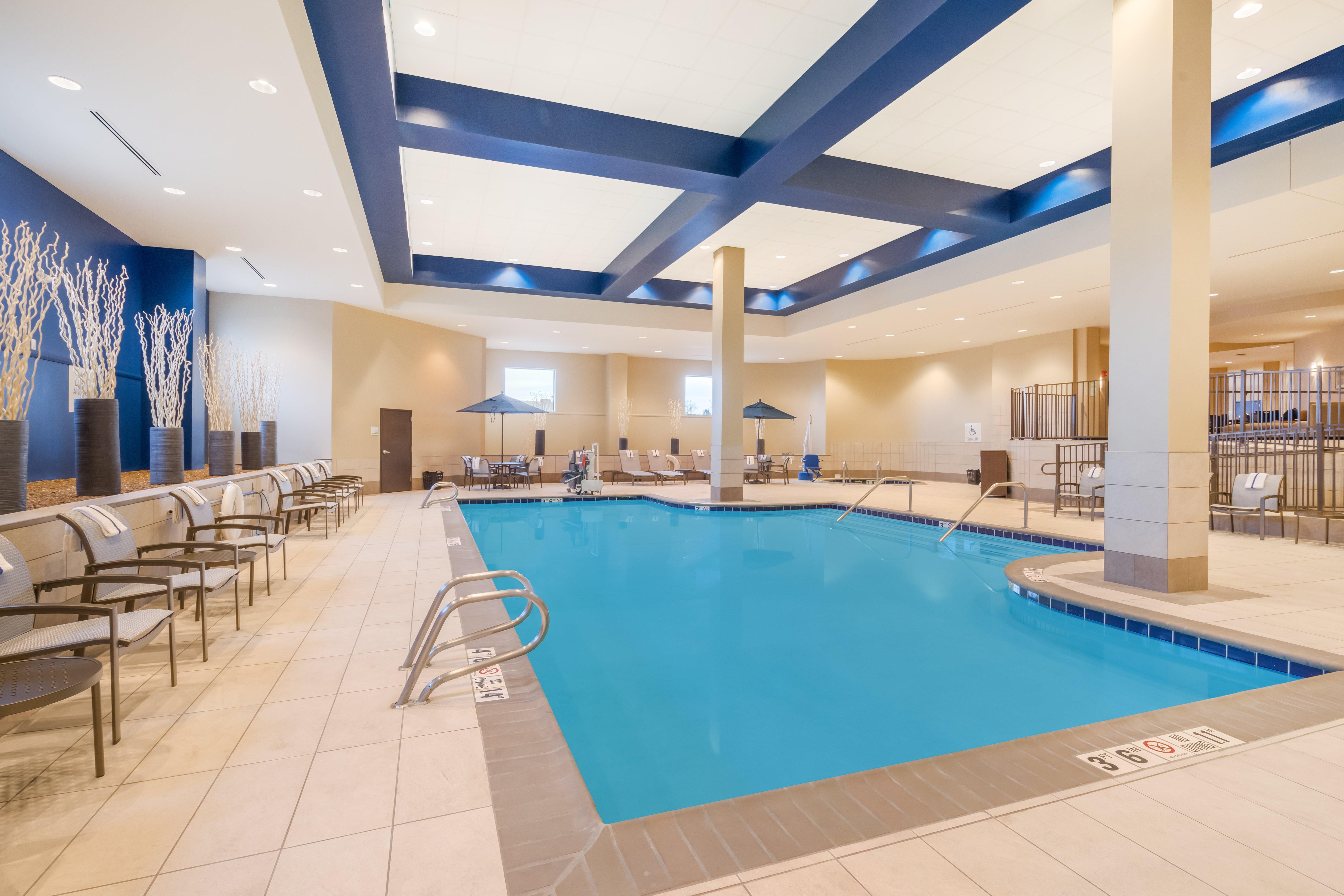 Holiday Inn - Terre Haute By Ihg Zewnętrze zdjęcie