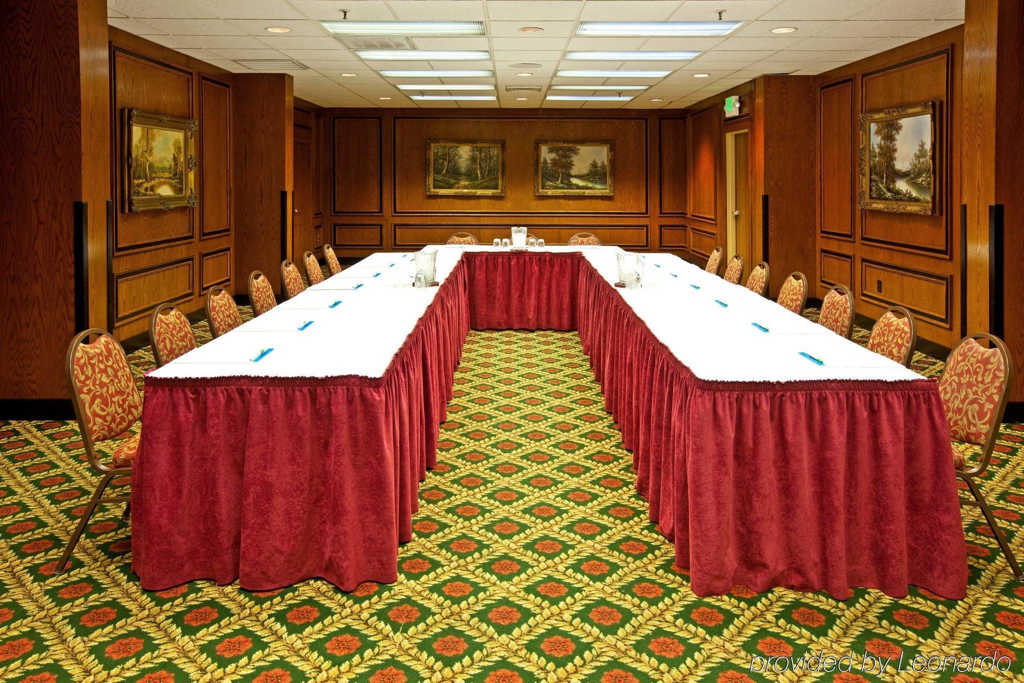 Holiday Inn - Terre Haute By Ihg Zewnętrze zdjęcie
