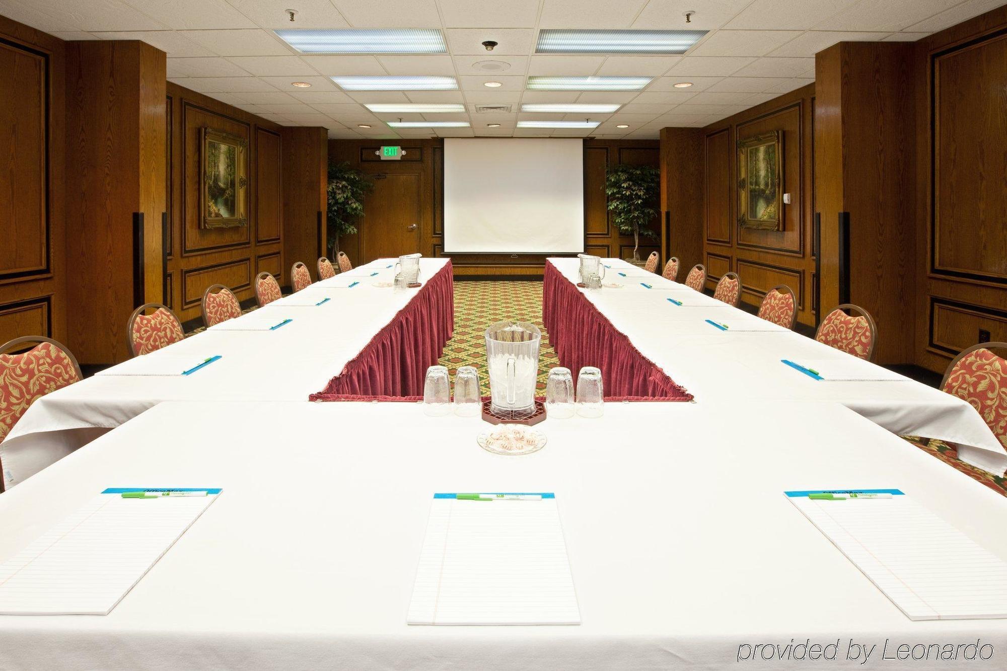 Holiday Inn - Terre Haute By Ihg Zewnętrze zdjęcie