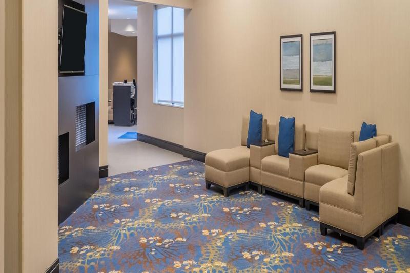 Holiday Inn - Terre Haute By Ihg Zewnętrze zdjęcie