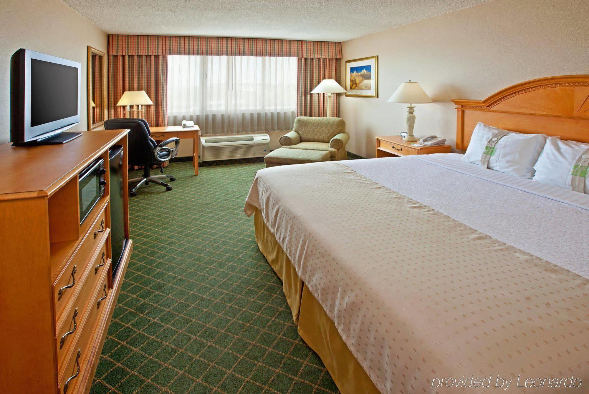 Holiday Inn - Terre Haute By Ihg Zewnętrze zdjęcie