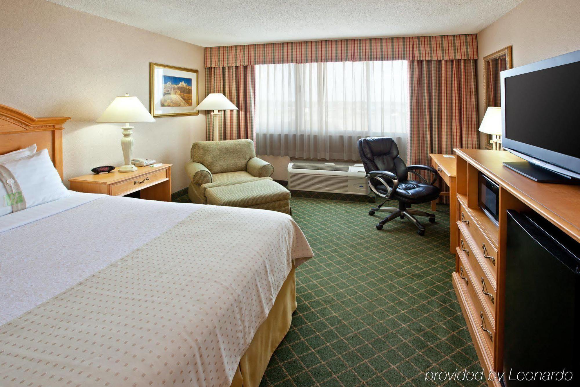 Holiday Inn - Terre Haute By Ihg Zewnętrze zdjęcie