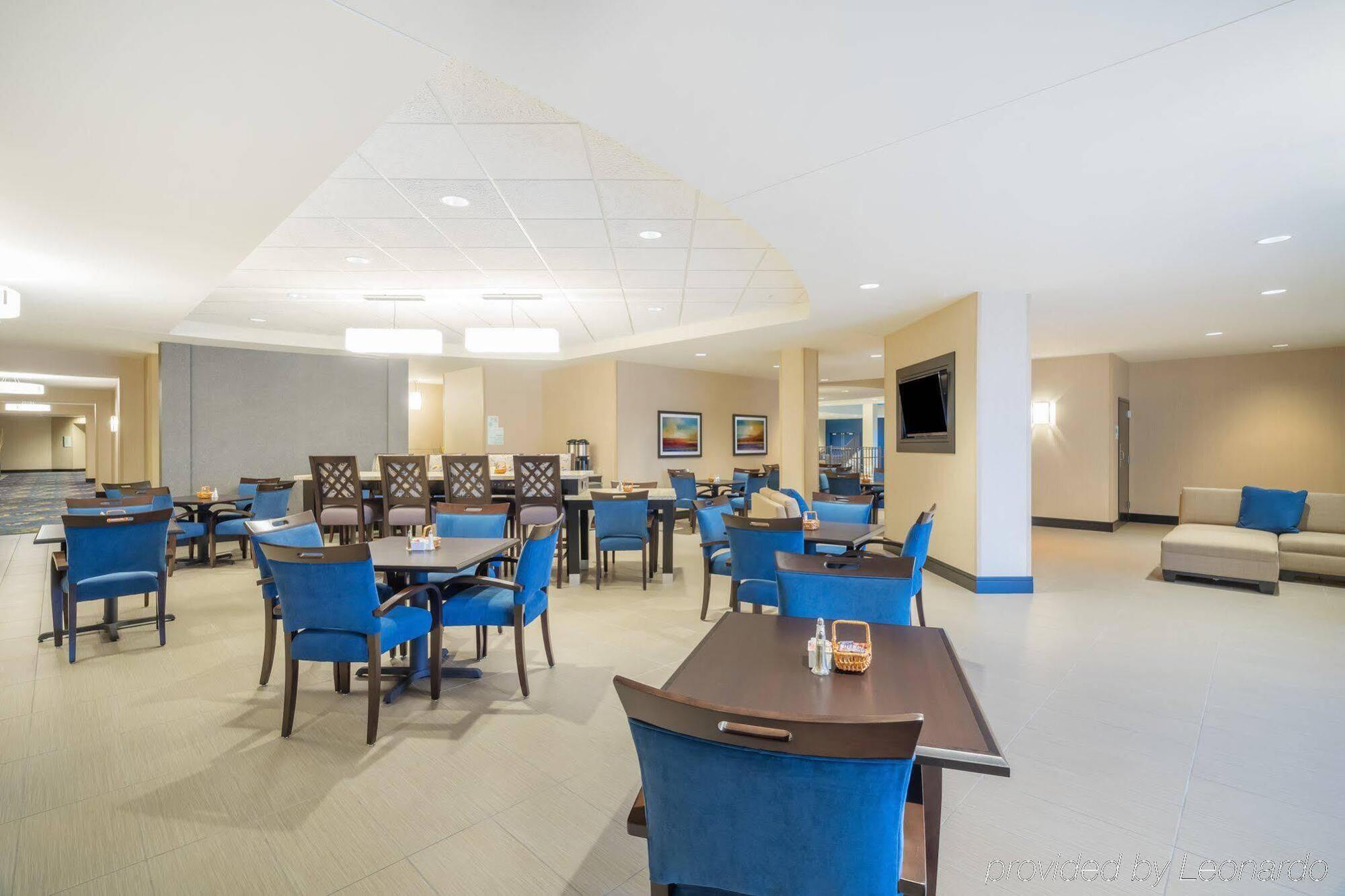 Holiday Inn - Terre Haute By Ihg Zewnętrze zdjęcie